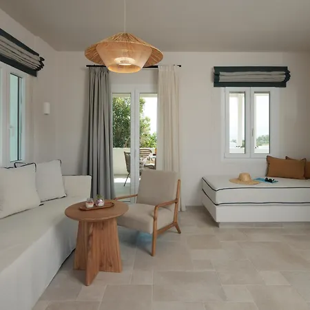 Phoenicia Nature Naxos Kastrákion