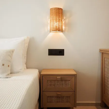 Phoenicia Nature Naxos