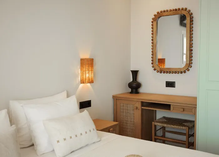 Phoenicia Nature Naxos *