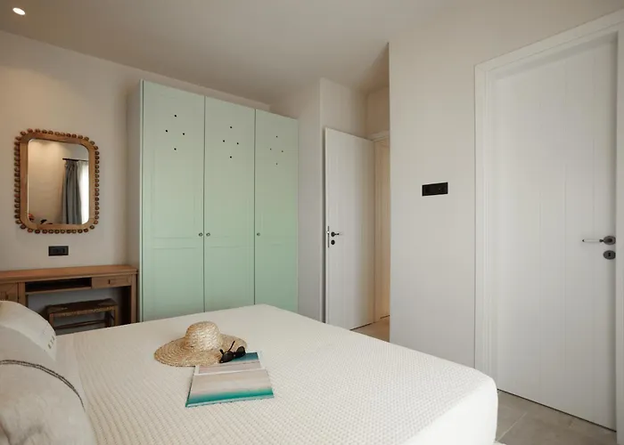 Phoenicia Nature Naxos