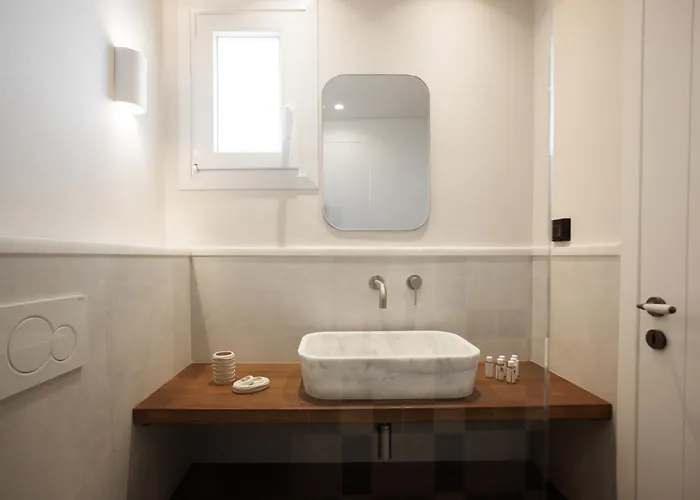 Phoenicia Nature Naxos